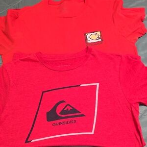 Quiksilver Red Graphic Short Sleeve Tee Set